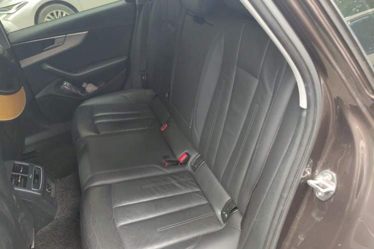 Used Audi A4 2017 45 TFSI allroad quattro Fashion Edition Left Rear Seat