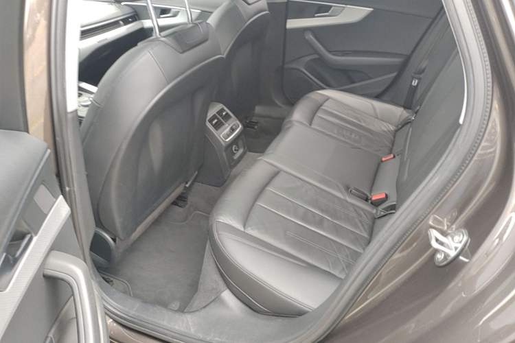 Used Audi A4 2017 45 TFSI allroad quattro Fashion Edition Left Rear Seat