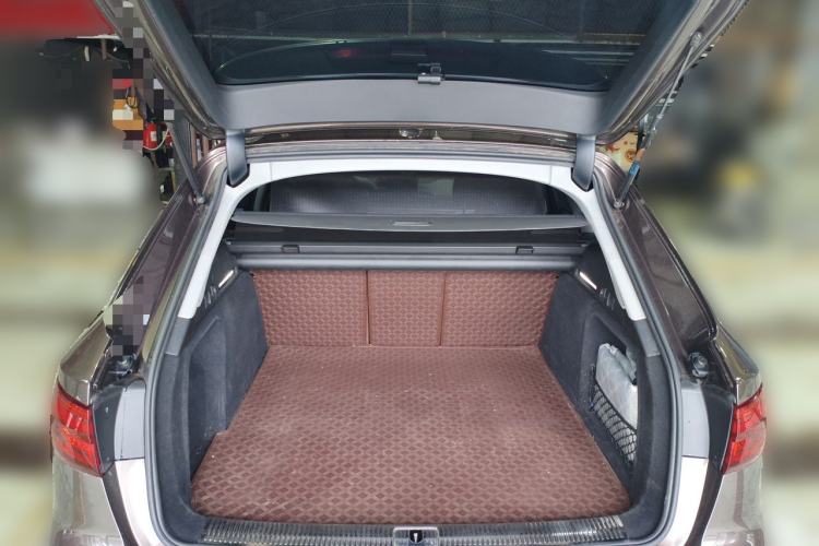 Used Audi A4 2017 45 TFSI allroad quattro Fashion Edition Trunk