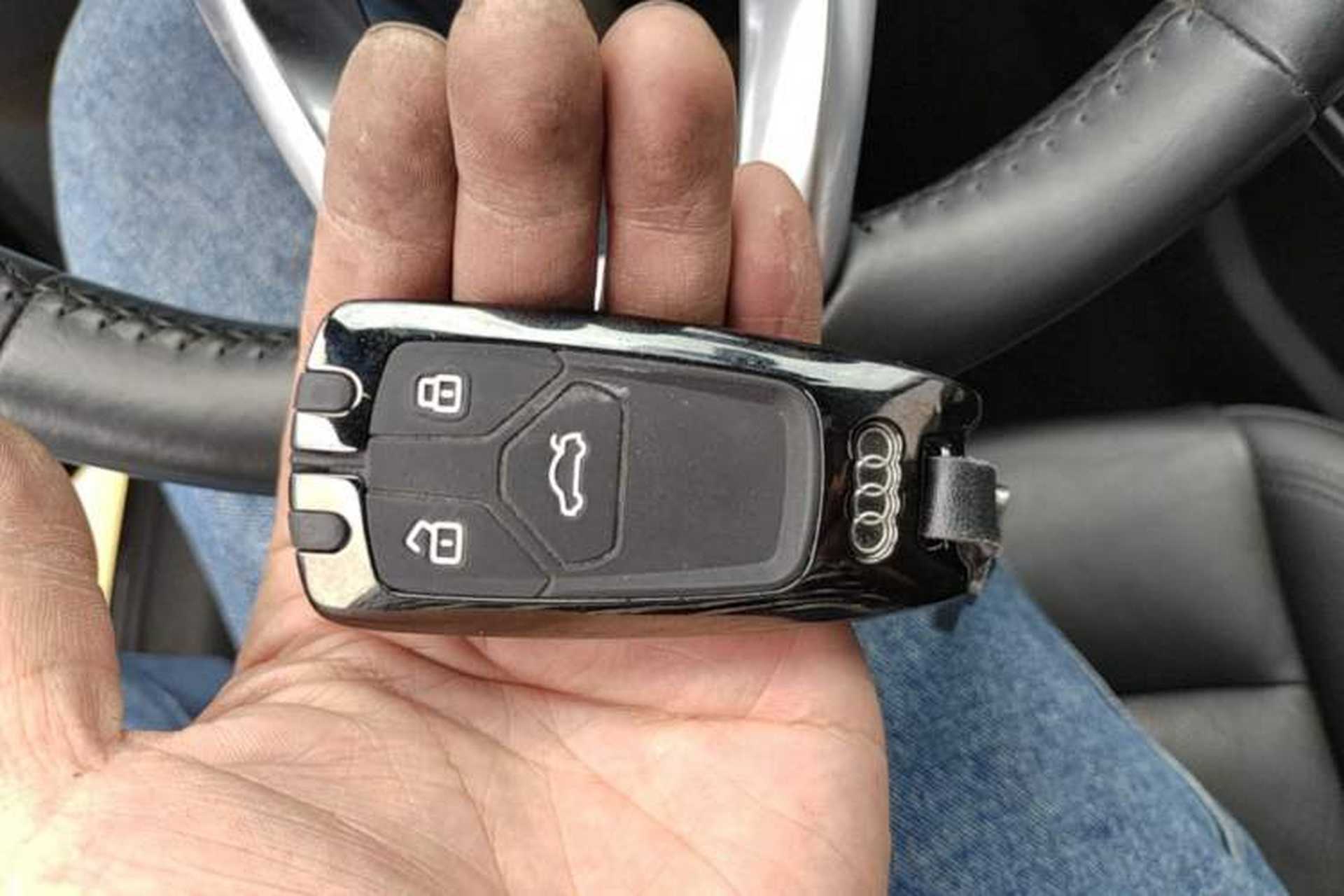 Used Audi A4 2017 45 TFSI allroad quattro Fashion Edition Vehicle Key