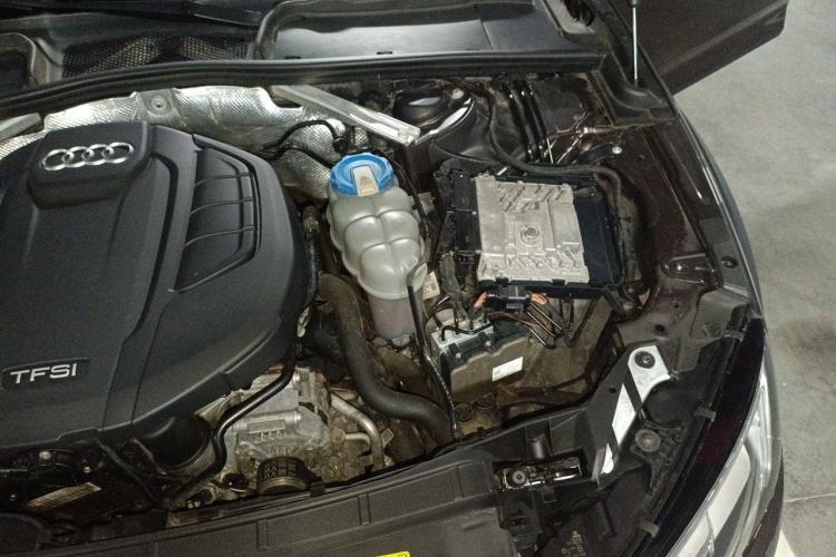 Used Audi A4 2017 45 TFSI allroad quattro Fashion Edition Engine Bay Left