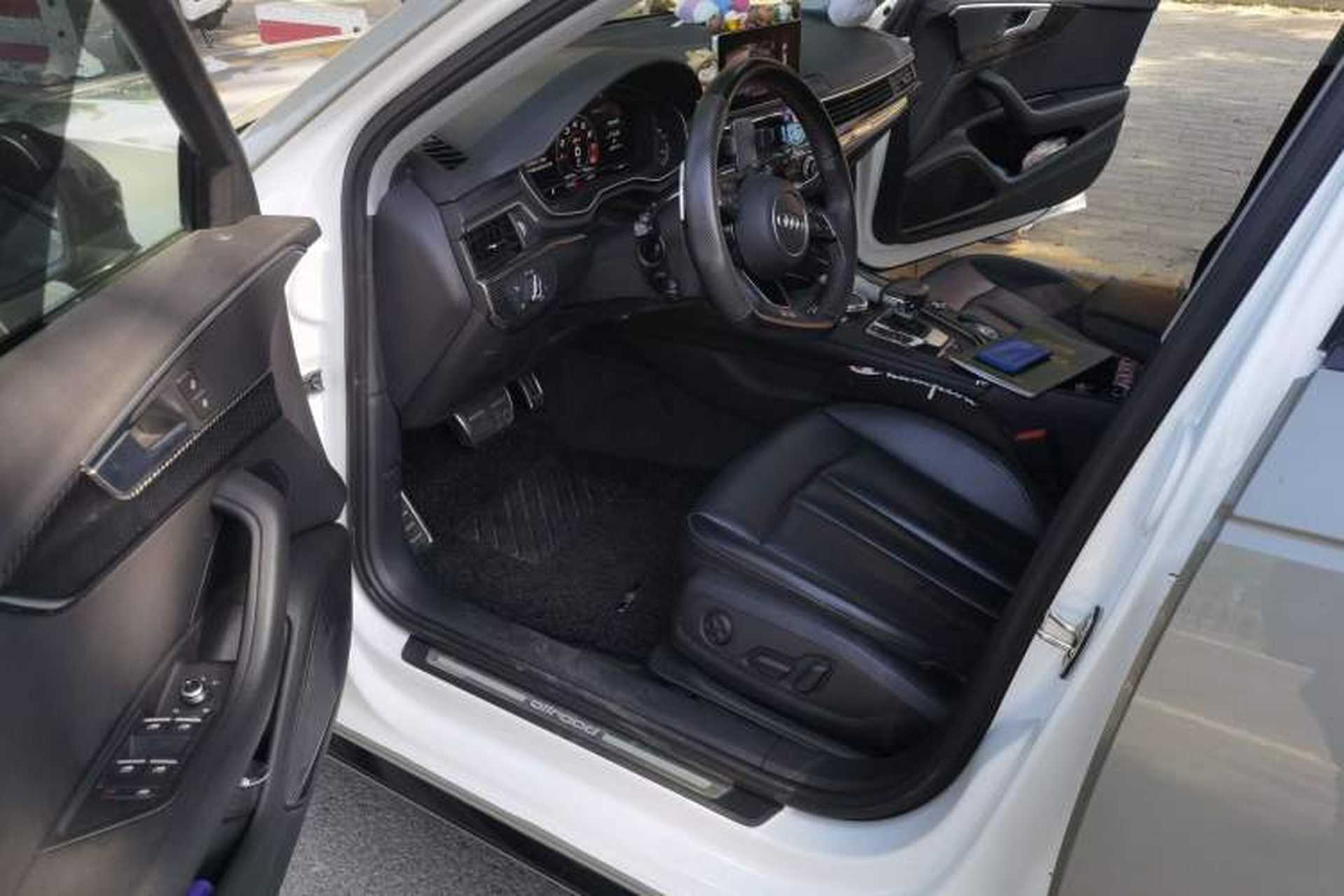 Used Audi A4 2017 45 TFSI allroad quattro Sport model Driver Seat