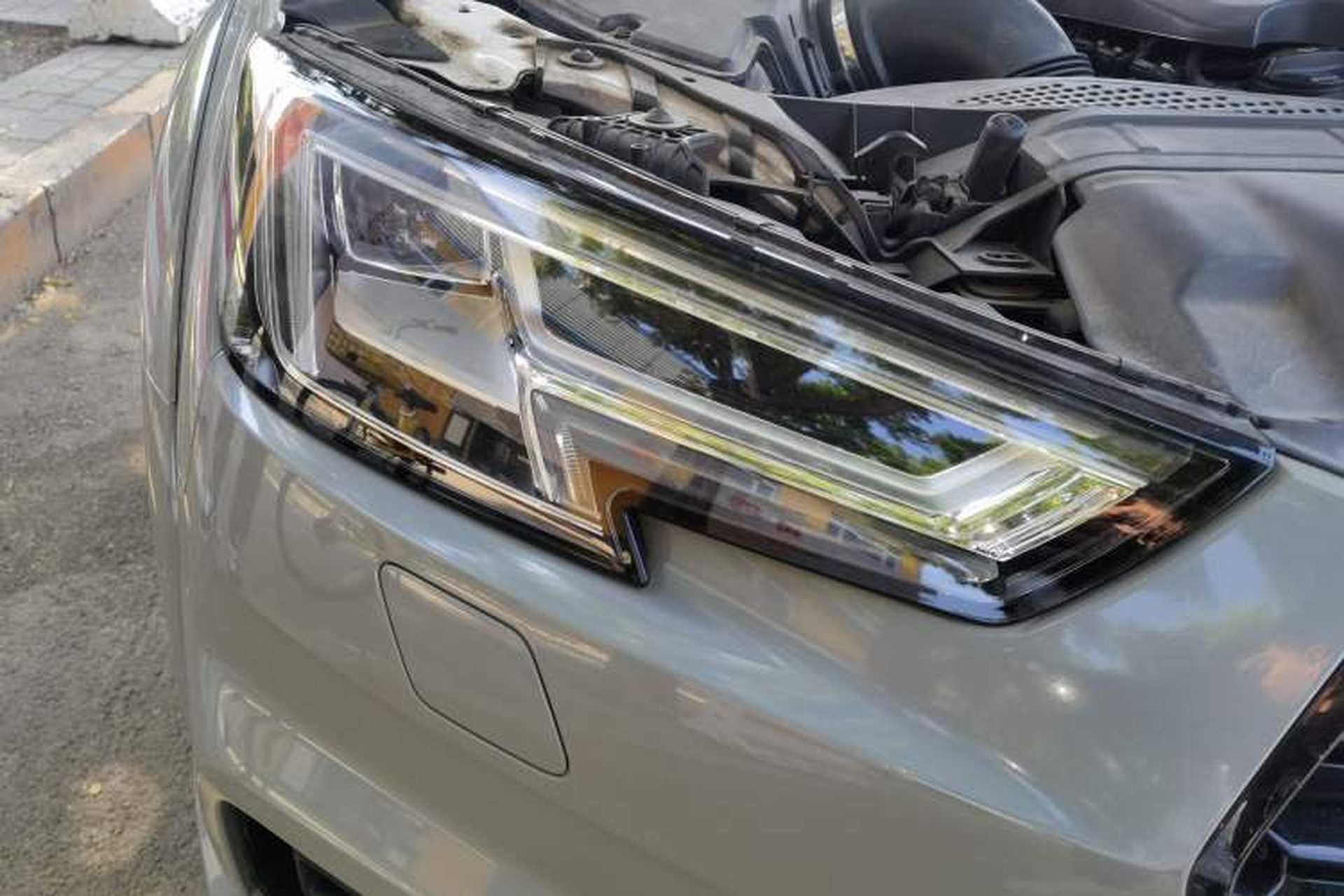 Used Audi A4 2017 45 TFSI allroad quattro Sport model Right Front Headlight