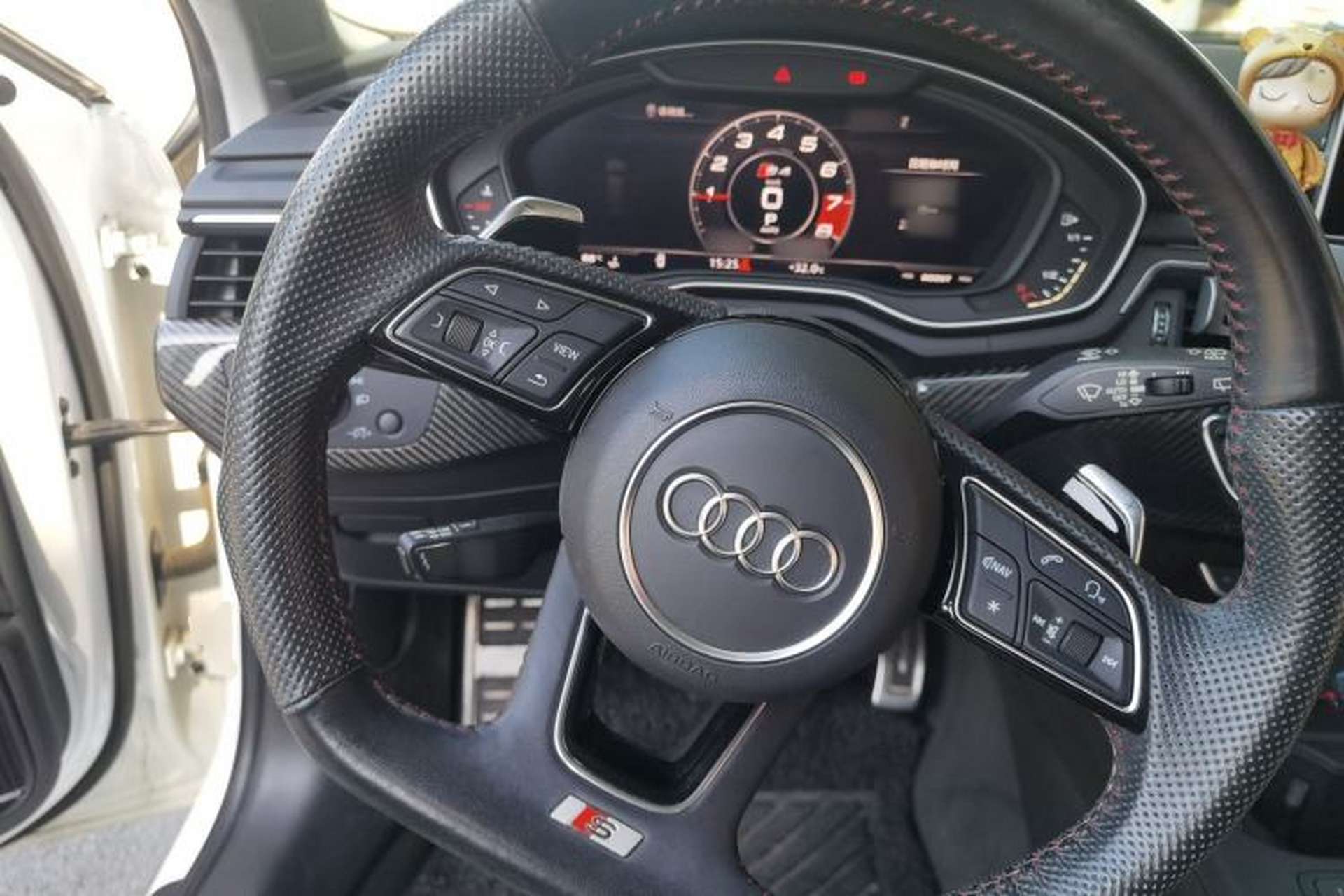 Used Audi A4 2017 45 TFSI allroad quattro Sport model Steering Wheel
