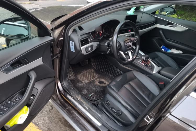 Used Audi A4 2017 45 TFSI allroad quattro Fashion Edition Driver Seat