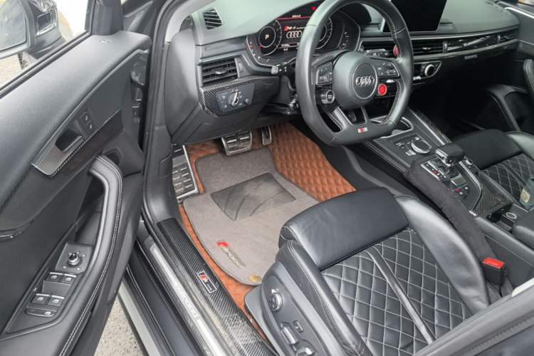 Used Audi A4 2017 45 TFSI allroad quattro Sport model Driver Seat