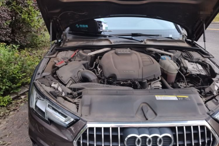 Used Audi A4 2017 45 TFSI allroad quattro Fashion Edition Engine Bay Right
