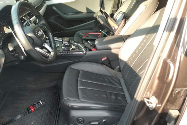 Used Audi A4 2017 45 TFSI allroad quattro Fashion Edition Left Front Seat