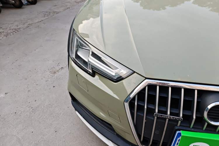 Used Audi A4 2017 45 TFSI allroad quattro Fashion Edition Right Front Headlight