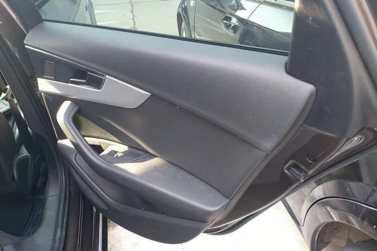 Used Audi A4 2017 45 TFSI allroad quattro Fashion Edition Right Rear Door Interior