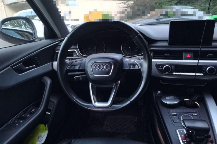 Used Audi A4 2017 45 TFSI allroad quattro Fashion Edition Steering Wheel