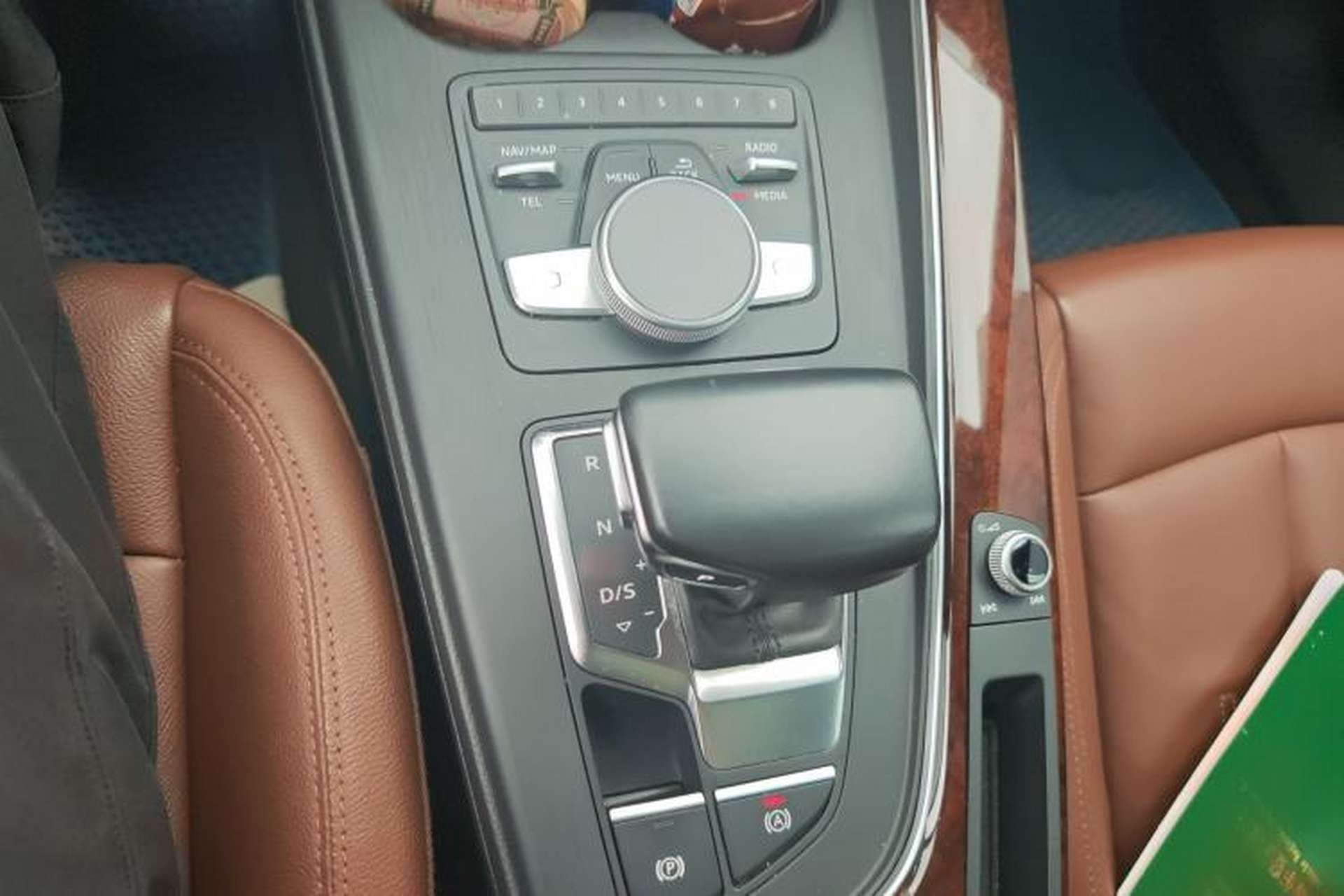 Used Audi A4 2017 45 TFSI allroad quattro Sport model Gear Lever