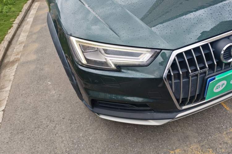 Used Audi A4 2017 45 TFSI allroad quattro Sport model Right Front Headlight