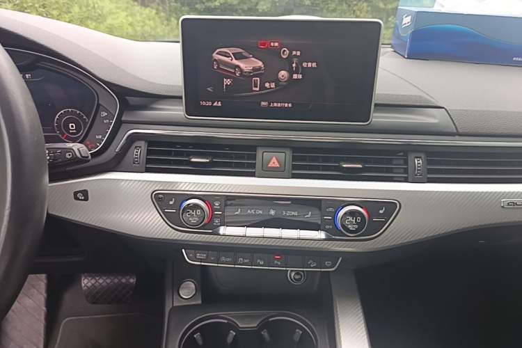 Used Audi A4 2017 45 TFSI allroad quattro Sport model Audio And AC Panel