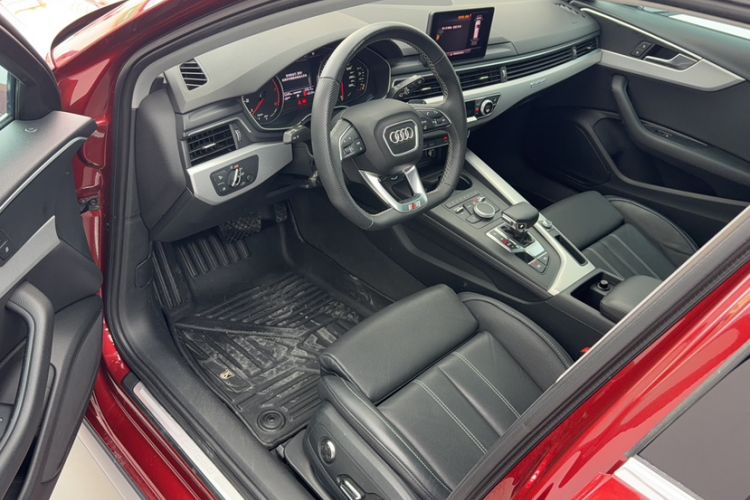 Used Audi A4 2017 45 TFSI allroad quattro Fashion Edition Interior 3