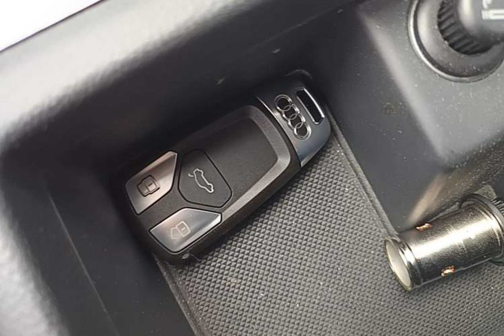 Used Audi A4 2017 45 TFSI allroad quattro Sport model Vehicle Key