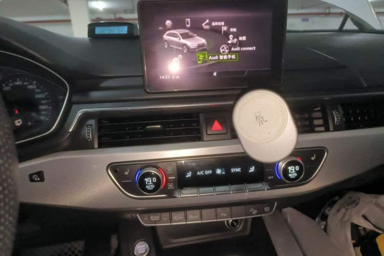 Used Audi A4 2017 45 TFSI allroad quattro Fashion Edition Audio And AC Panel