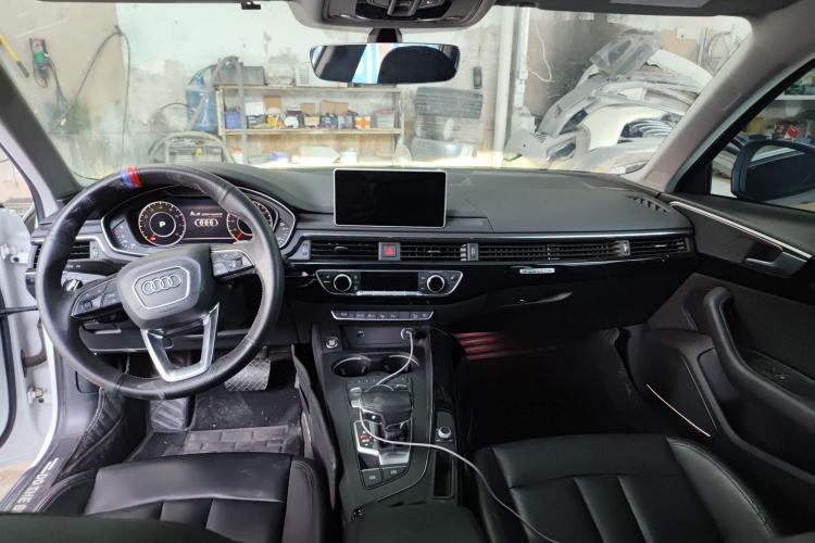 Used Audi A4 2017 45 TFSI allroad quattro Sport model Audio And AC Panel