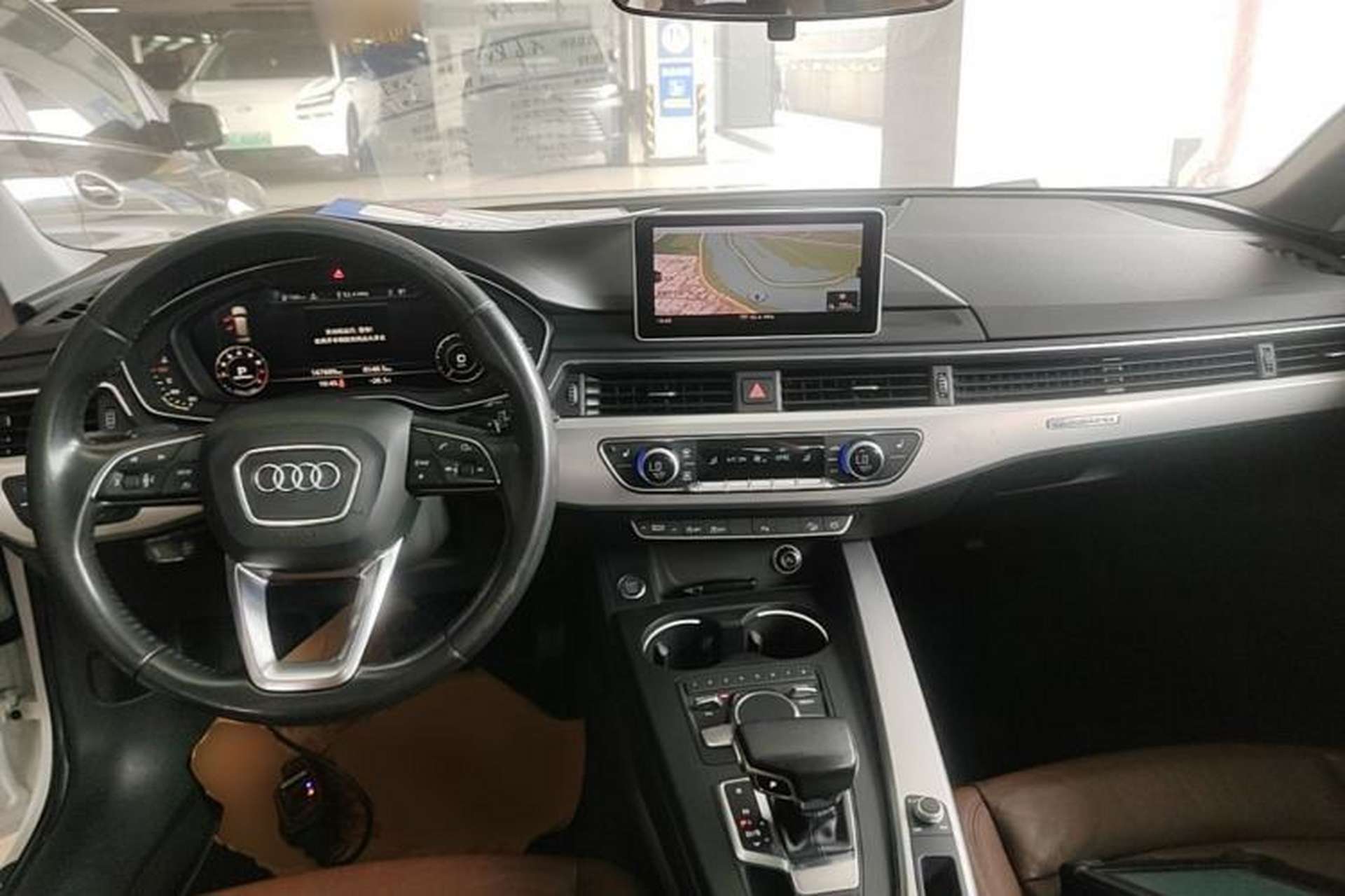 Used Audi A4 2017 45 TFSI allroad quattro Fashion Edition Center Console