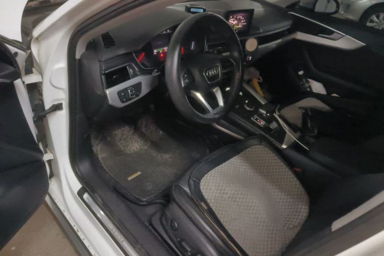 Used Audi A4 2017 45 TFSI allroad quattro Fashion Edition Driver Seat