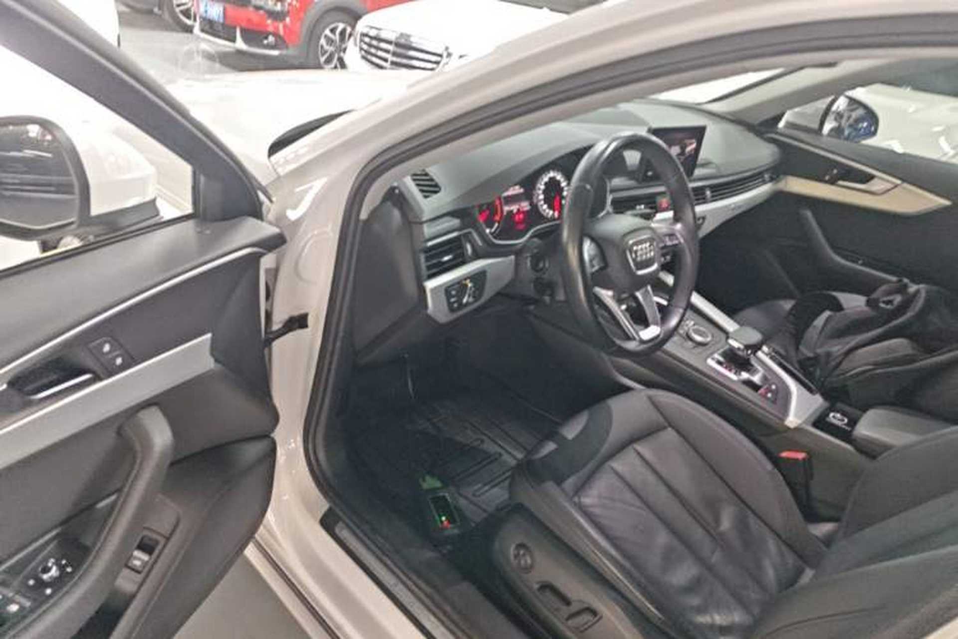 Used Audi A4 2017 45 TFSI allroad quattro Fashion Edition Driver Seat