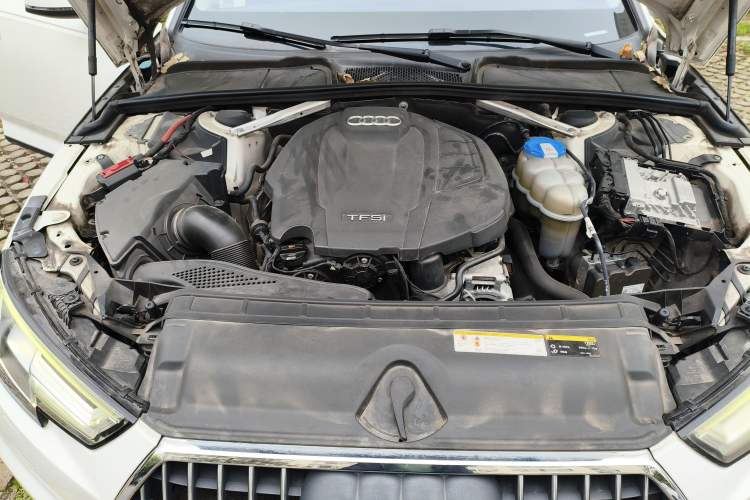 Used Audi A4 2017 45 TFSI allroad quattro Fashion Edition Engine Bay