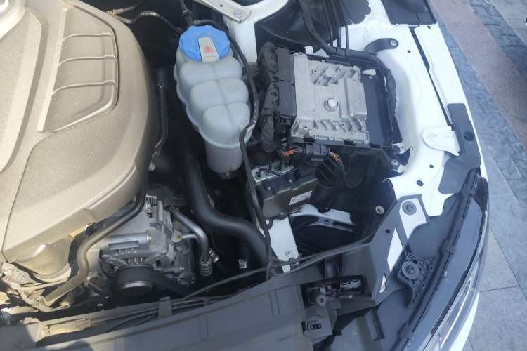 Used Audi A4 2017 45 TFSI allroad quattro Fashion Edition Engine Bay Left