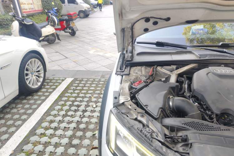 Used Audi A4 2017 45 TFSI allroad quattro Fashion Edition Engine Bay Right