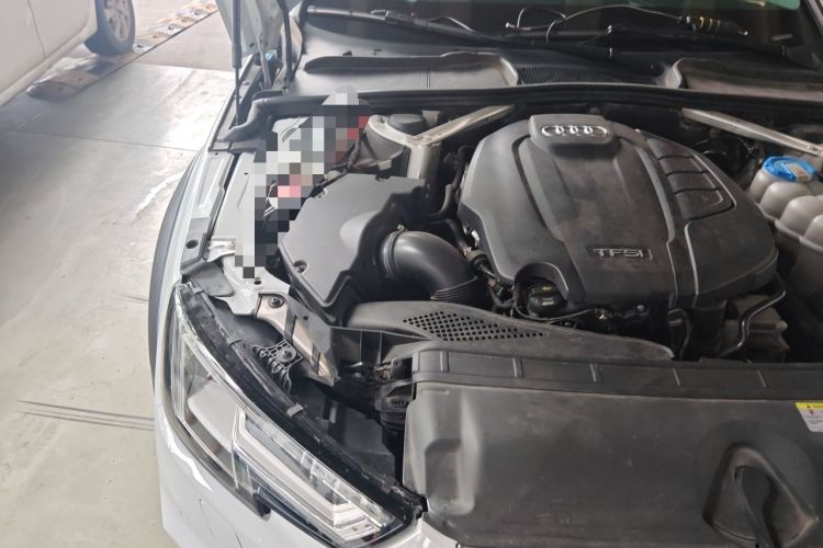 Used Audi A4 2017 45 TFSI allroad quattro Fashion Edition Engine Bay Right