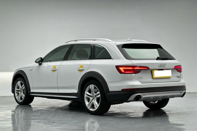 Used Audi A4 2017 45 TFSI allroad quattro Fashion Edition Exterior 9
