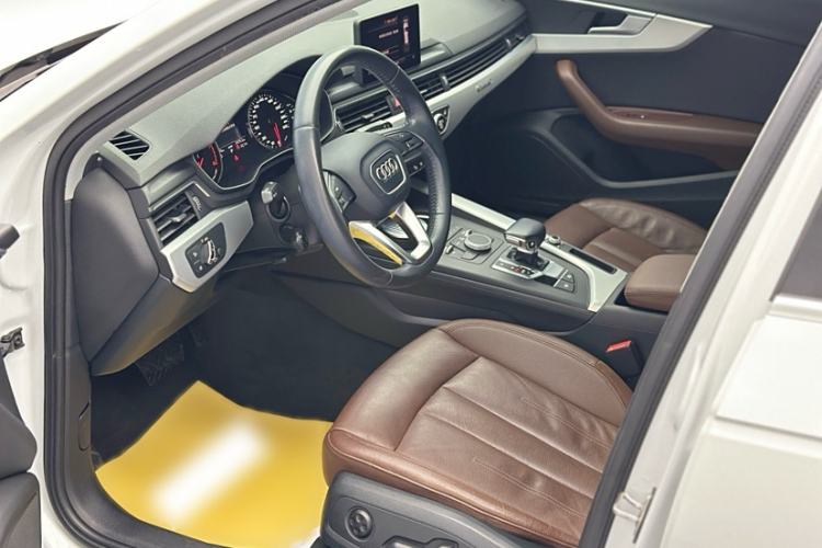 Used Audi A4 2017 45 TFSI allroad quattro Fashion Edition Interior 1