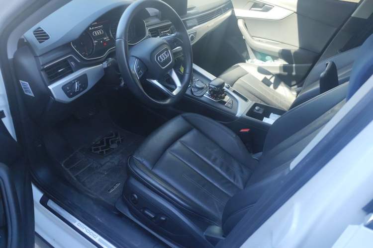 Used Audi A4 2017 45 TFSI allroad quattro Fashion Edition Left Front Seat