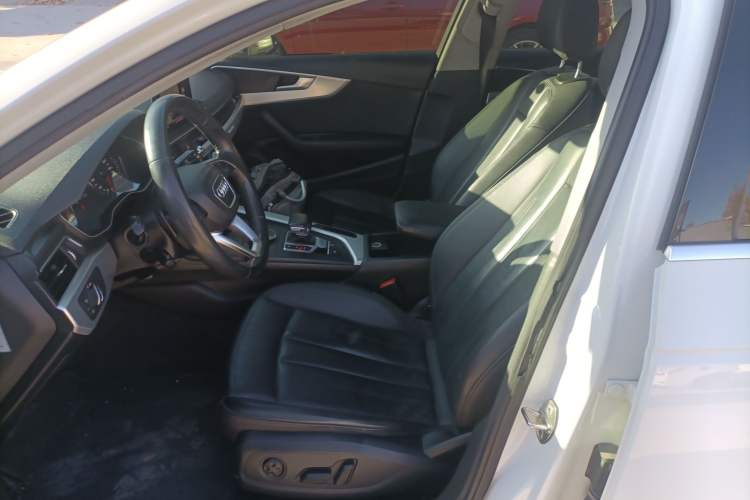 Used Audi A4 2017 45 TFSI allroad quattro Fashion Edition Left Front Seat