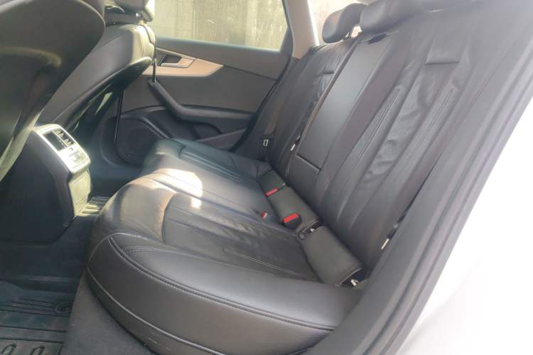 Used Audi A4 2017 45 TFSI allroad quattro Fashion Edition Left Rear Seat