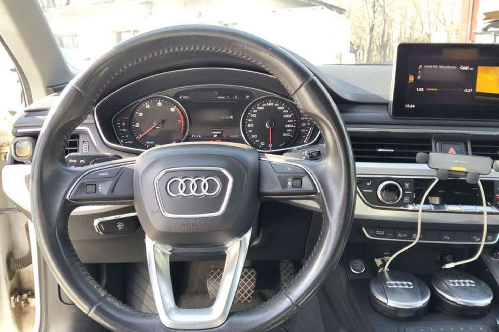 Used Audi A4 2017 45 TFSI allroad quattro Fashion Edition Steering Wheel