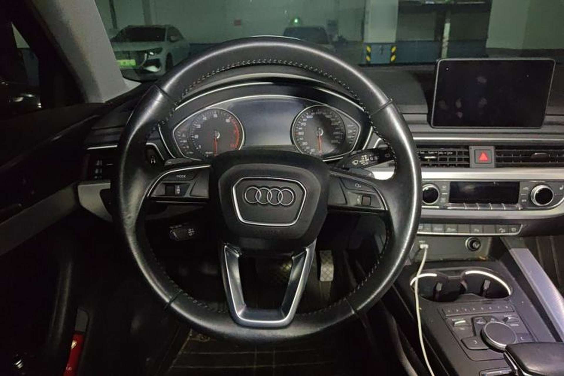 Used Audi A4 2017 45 TFSI allroad quattro Fashion Edition Steering Wheel