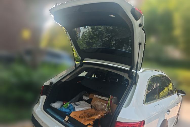 Used Audi A4 2017 45 TFSI allroad quattro Fashion Edition Trunk