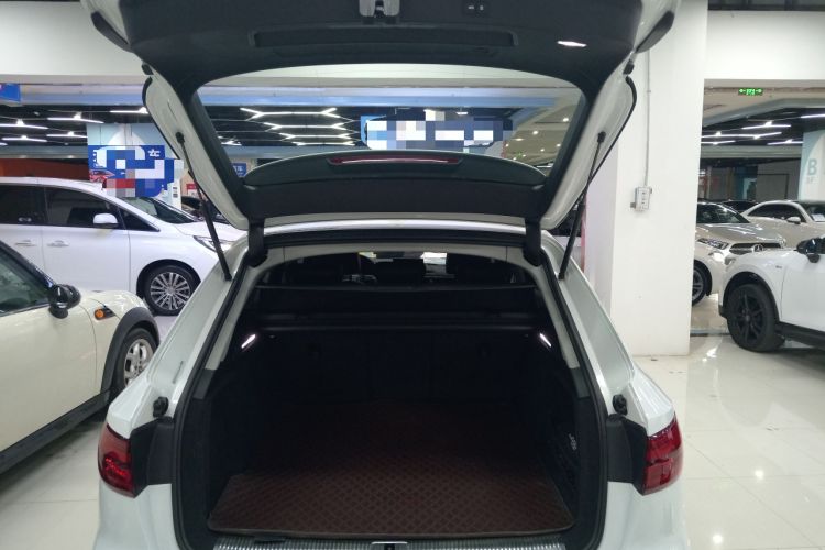 Used Audi A4 2017 45 TFSI allroad quattro Fashion Edition Trunk