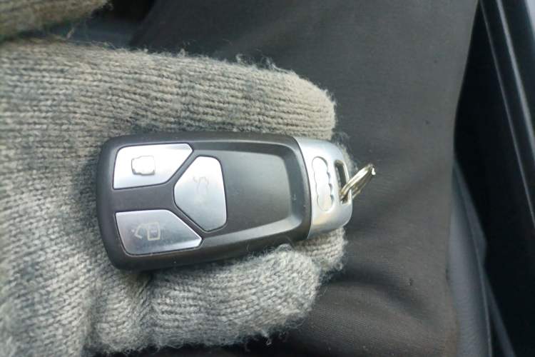 Used Audi A4 2017 45 TFSI allroad quattro Fashion Edition Vehicle Key