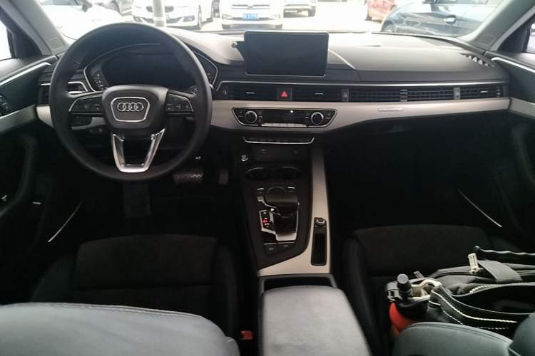 Used Audi A4 2019 45 TFSI allroad quattro Sport model Center Console