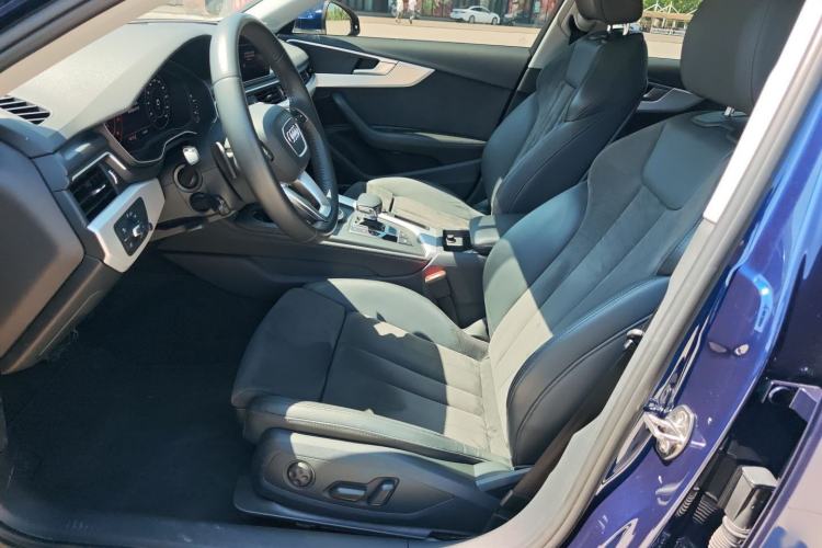 Used Audi A4 2019 45 TFSI allroad quattro Sport model Driver Seat