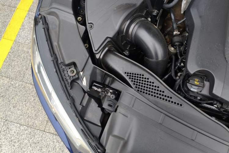 Used Audi A4 2019 45 TFSI allroad quattro Sport model Engine Bay Right