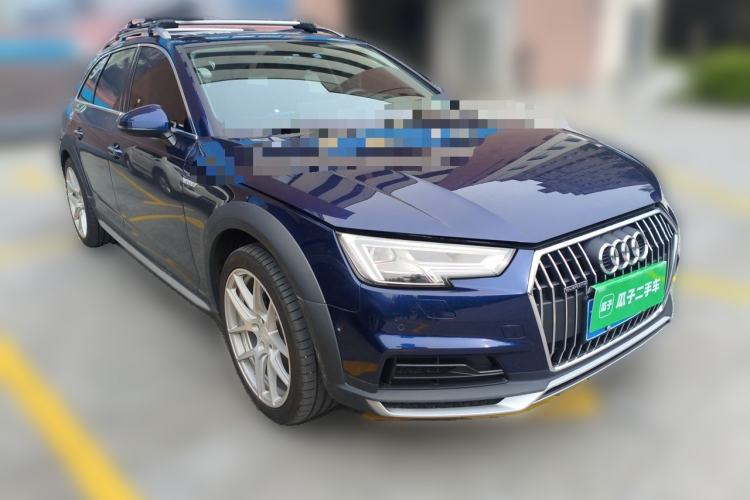 Used Audi A4 2019 45 TFSI allroad quattro Sport model Front Right 45 Deg