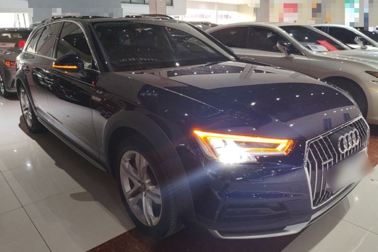 Used Audi A4 2019 45 TFSI allroad quattro Fashion Edition Front Right 45 Deg
