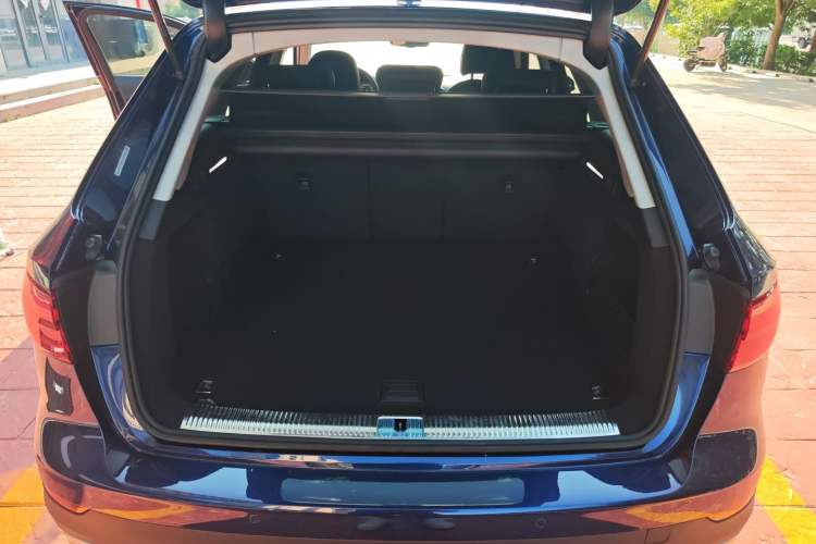 Used Audi A4 2019 45 TFSI allroad quattro Sport model Interior 3