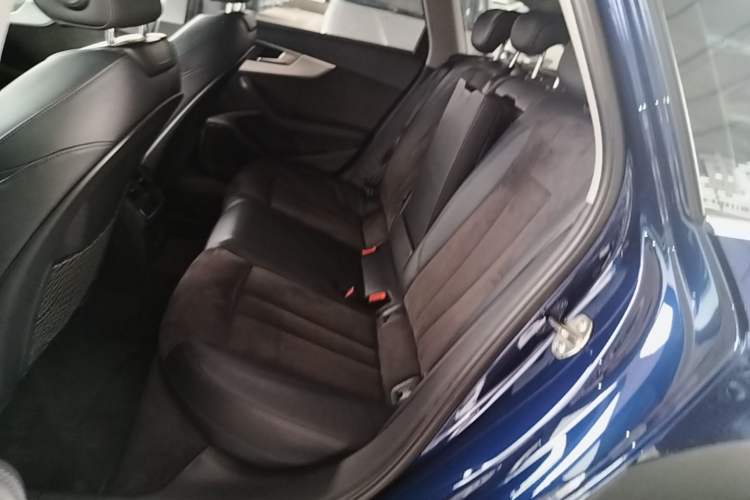 Used Audi A4 2019 45 TFSI allroad quattro Sport model Left Rear Seat
