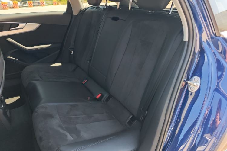Used Audi A4 2019 45 TFSI allroad quattro Sport model Left Rear Seat