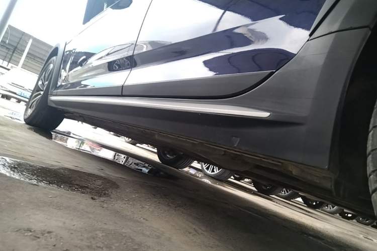 Used Audi A4 2019 45 TFSI allroad quattro Sport model Left Side Sill