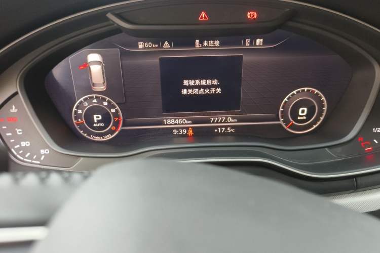 Used Audi A4 2019 45 TFSI allroad quattro Fashion Edition Odometer Close Up
