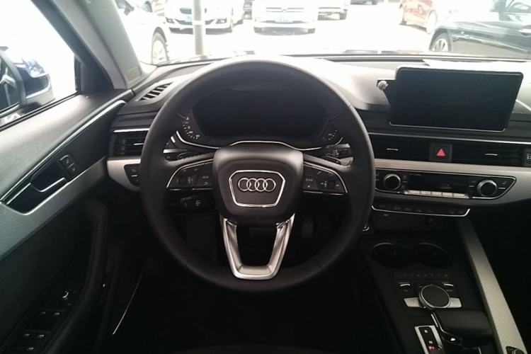 Used Audi A4 2019 45 TFSI allroad quattro Sport model Steering Wheel
